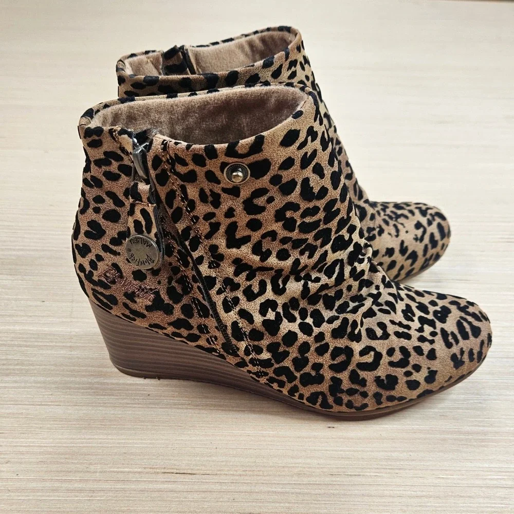 Blowfish‎ Malibu Wedge Ankle Boots Women 7.5 Brown Leopard Print B138 Zip Up
